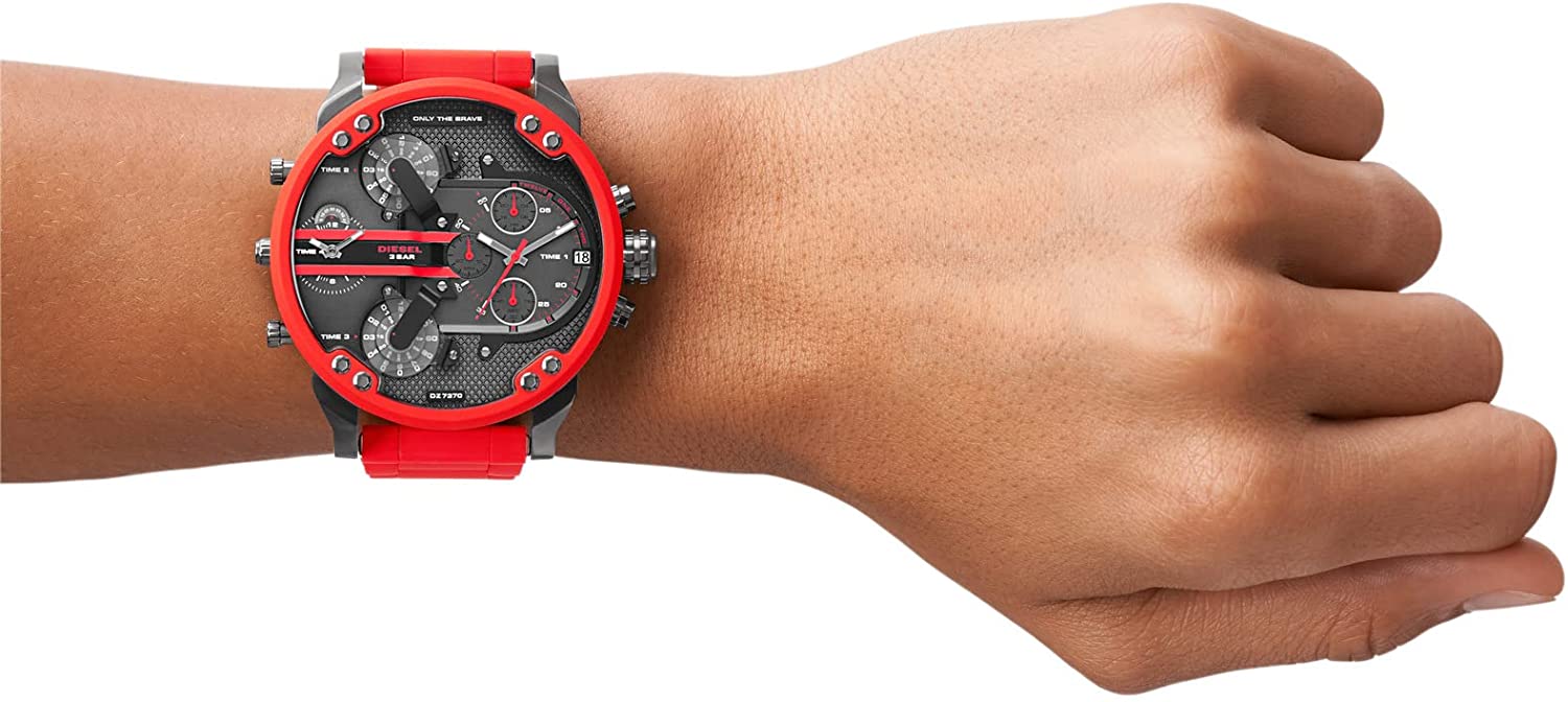 Diesel Mr. Daddy 2.0 Gunmetal Dial Reloj de cuarzo para hombre DZ7370