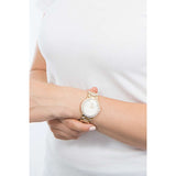 ساعة مايكل كورس كاميل النسائية ذات المينا البيضاء المصنوعة من الكريستال الكوارتزي MK6844