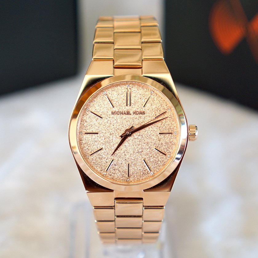 Reloj Michael Kors Channing para mujer en tono dorado rosa MK6624