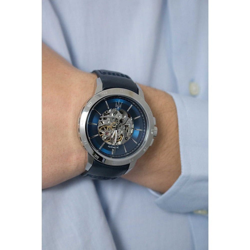 Reloj Maserati Ingegno Automático Azul Open Heart Dial Hombre R8821119004