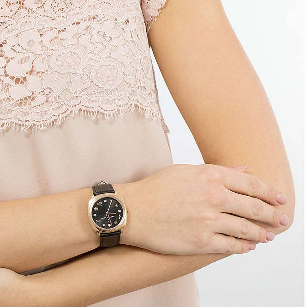 Marc Jacobs Womens 'Mandy' Quartz Stainless Steel and Leather Watch MJ1565 - Watches of America #4